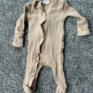 Spearmint baby footed pajamas